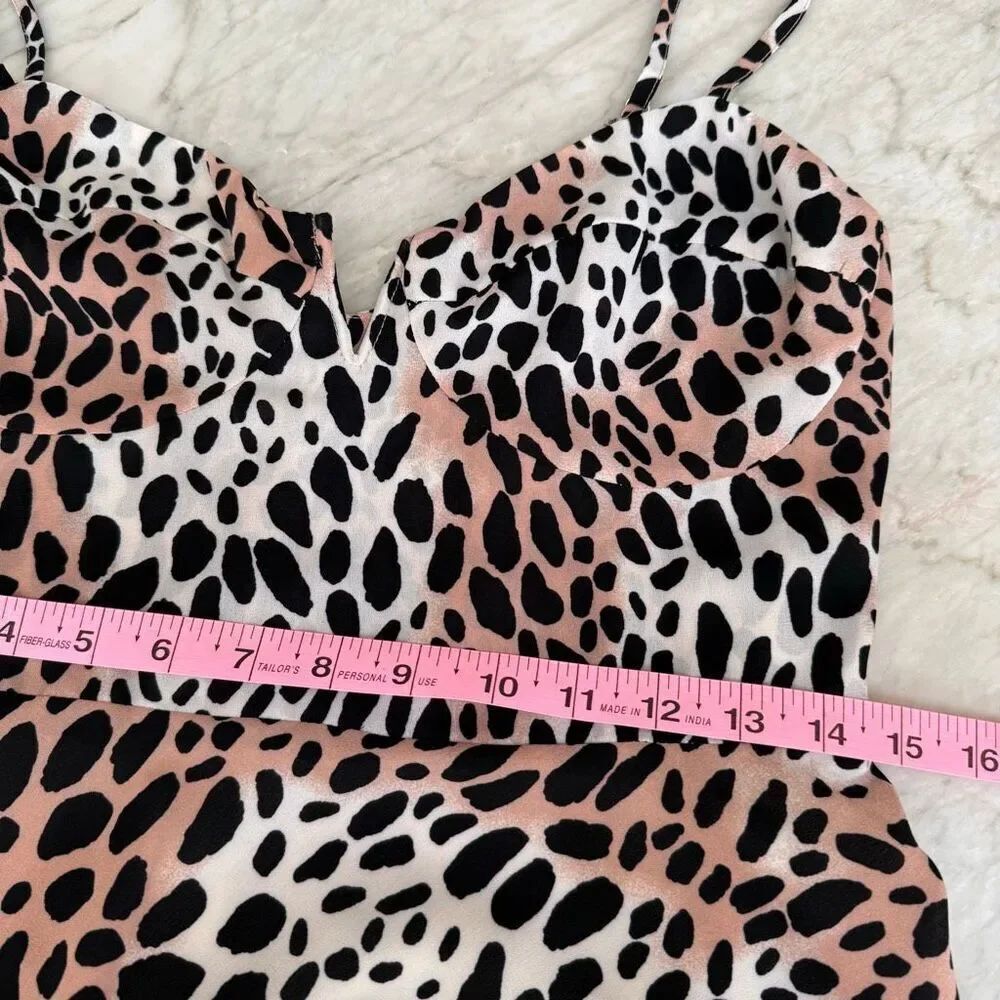 Buddy Love Cate Skater Dress in Cheetah  size M - Picture 7 of 9